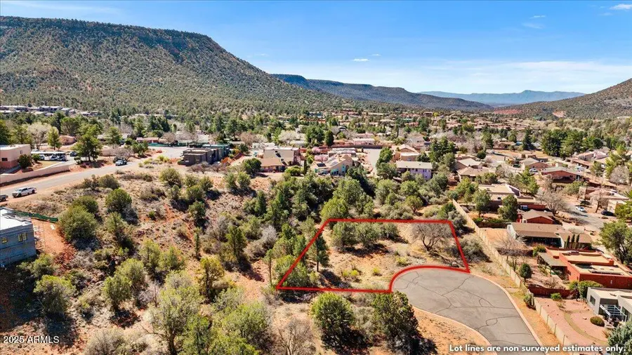 104 Vistella Drive #6, Village Of Oak Creek Big Park, AZ 86351 - Image #3