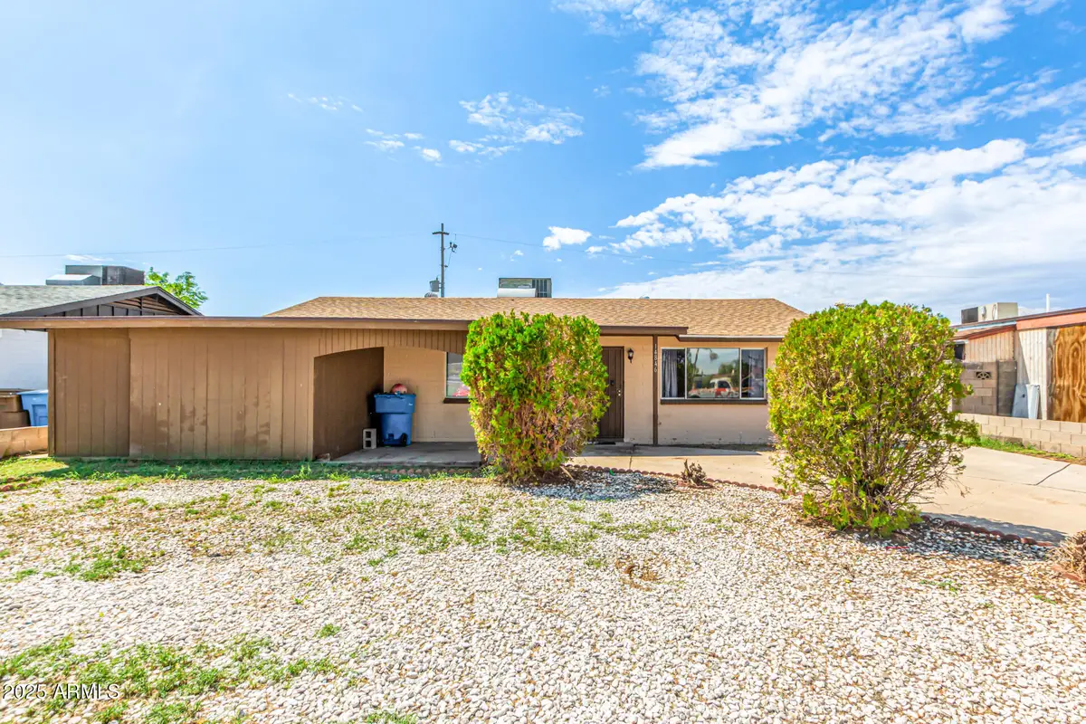 14846 N 32nd Drive, Phoenix, AZ 85053 - Image #1