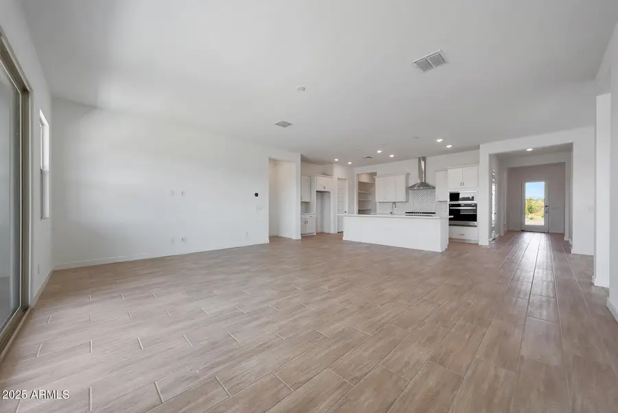 263 W Flax Drive, San Tan Valley, AZ 85140 - #2