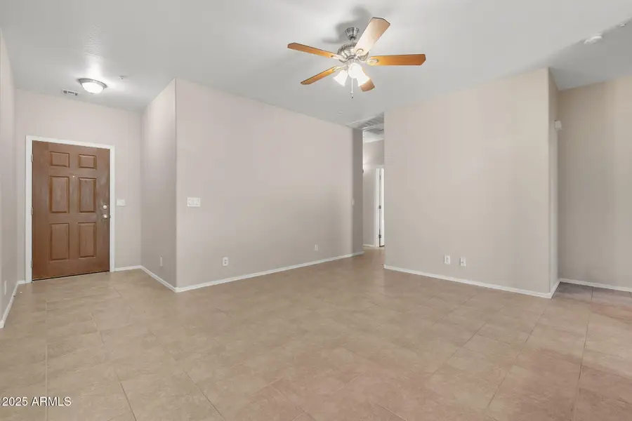 13461 N 87th Drive, Peoria, AZ 85381 - Image #3