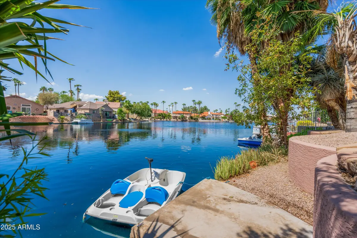 354 S Bay Shore Boulevard, Gilbert, AZ 85233 - Image #1