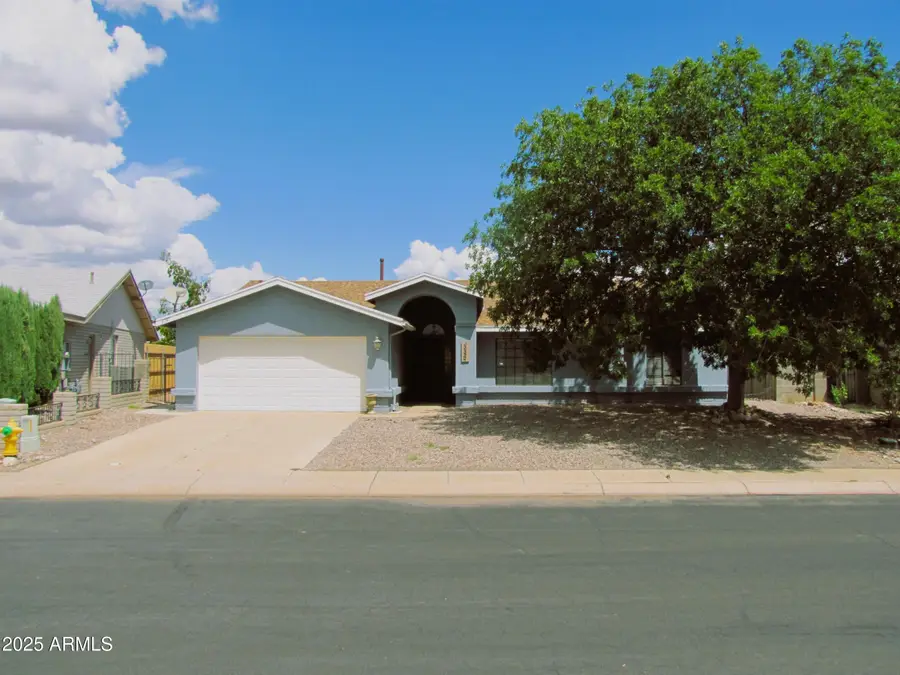 3347 Golden Eagle Drive, Sierra Vista, AZ 85650 - Image #2