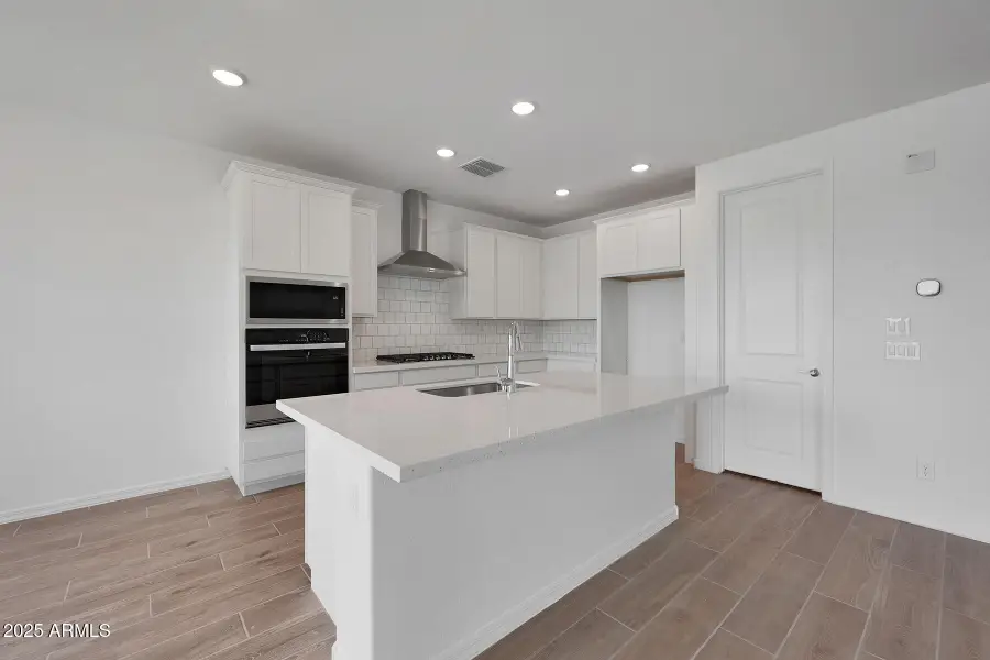 790 W Riparian Drive, San Tan Valley, AZ 85140 - Image #3