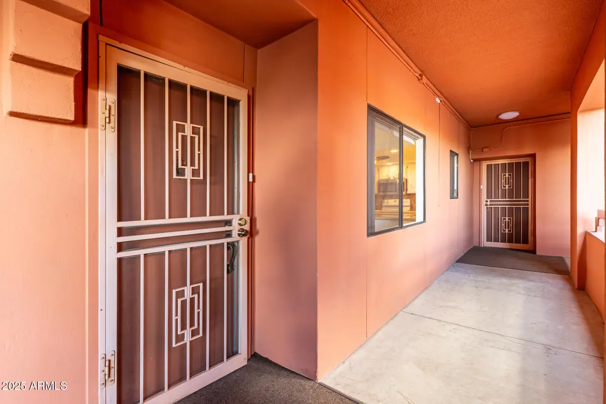 12222 N Paradise Village Parkway S #315, Phoenix, AZ 85032 - Image #1