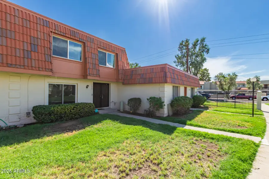 7839 N 49th Avenue, Glendale, AZ 85301 - Image #2