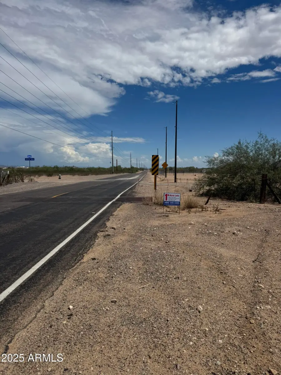 0 W Hedgehog Lot #5 Lane, Wittmann, AZ 85361 - Image #2