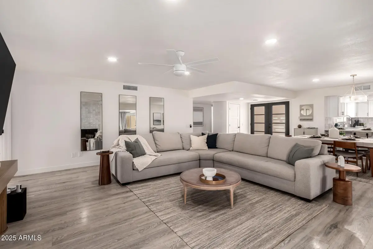 26007 S Cedarcrest Drive, Sun Lakes, AZ 85248 - Image #1