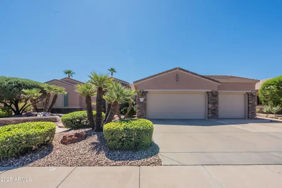 15309 W Summerwind Lane, Surprise, AZ 85374 - Image #2