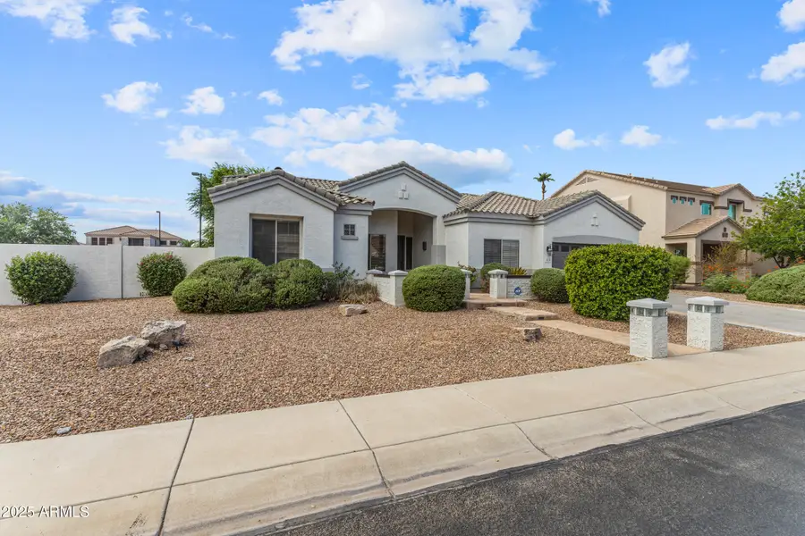 3111 E Canyon Creek Drive, Gilbert, AZ 85295 - #3