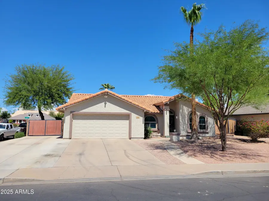 3620 E Dover Street, Mesa, AZ 85205 - Image #2