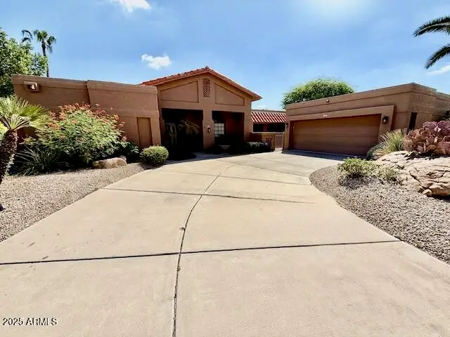 10905 E Tierra Drive, Scottsdale, AZ 85259 - Image #3