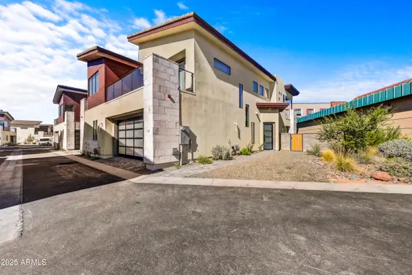 1 Easy Street #12, Carefree, AZ 85377
