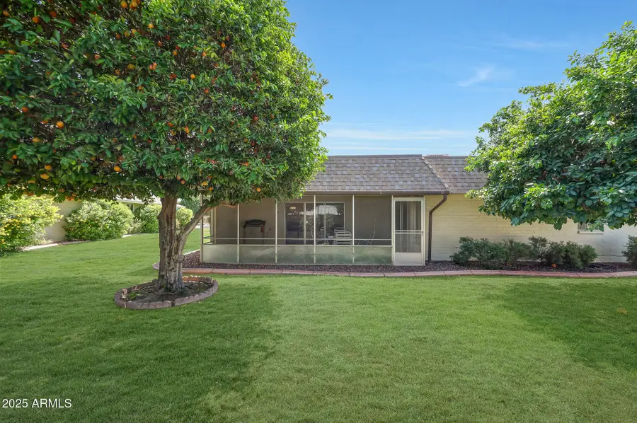 10415 W Camelot Circle, Sun City, AZ 85351 - Image #2