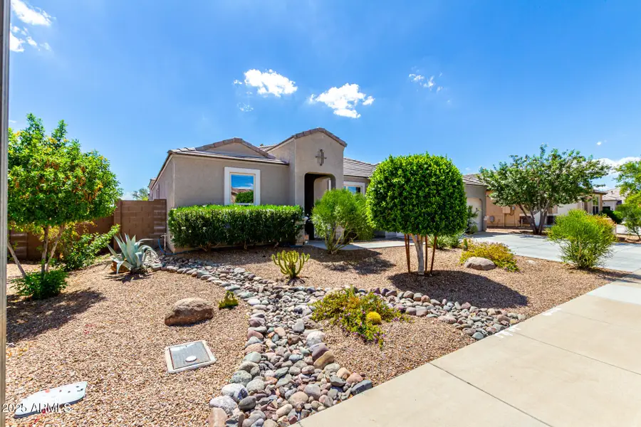 13837 W Remuda Drive, Peoria, AZ 85383 - Image #2