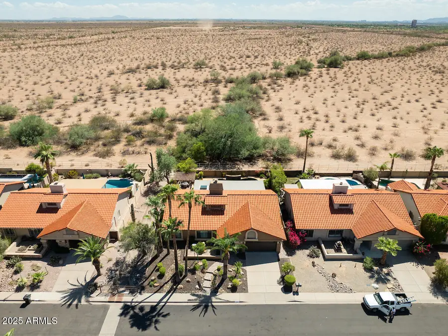 10573 E Bella Vista Drive, Scottsdale, AZ 85258 - Image #3