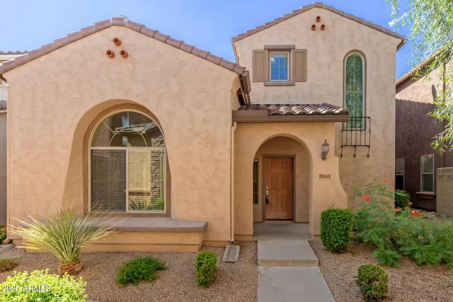 3969 E Cat Balue Drive, Phoenix, AZ 85050 - Image #2