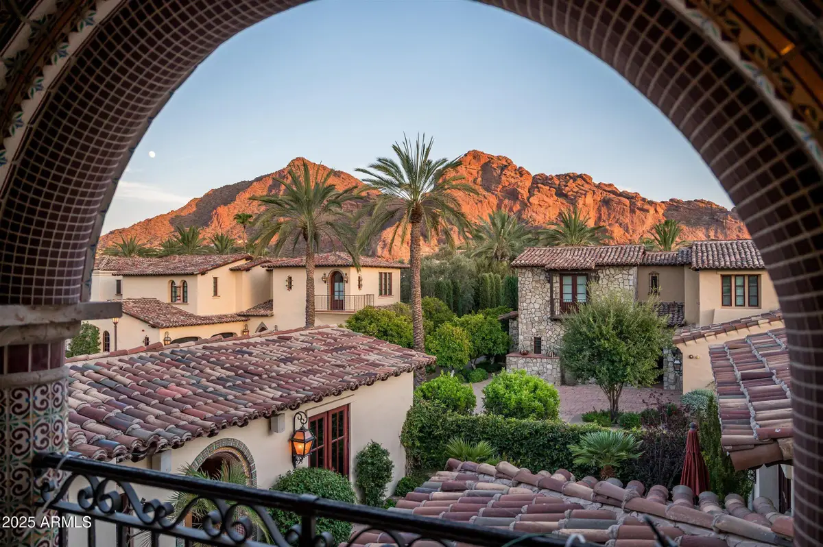 4949 E Lincoln Drive #11, Paradise Valley, AZ 85253 - Image #1