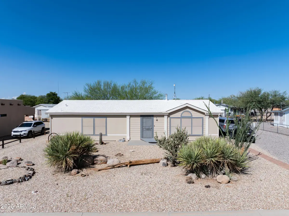 30660 S Vagabond Trail, Congress, AZ 85332 - Image #1
