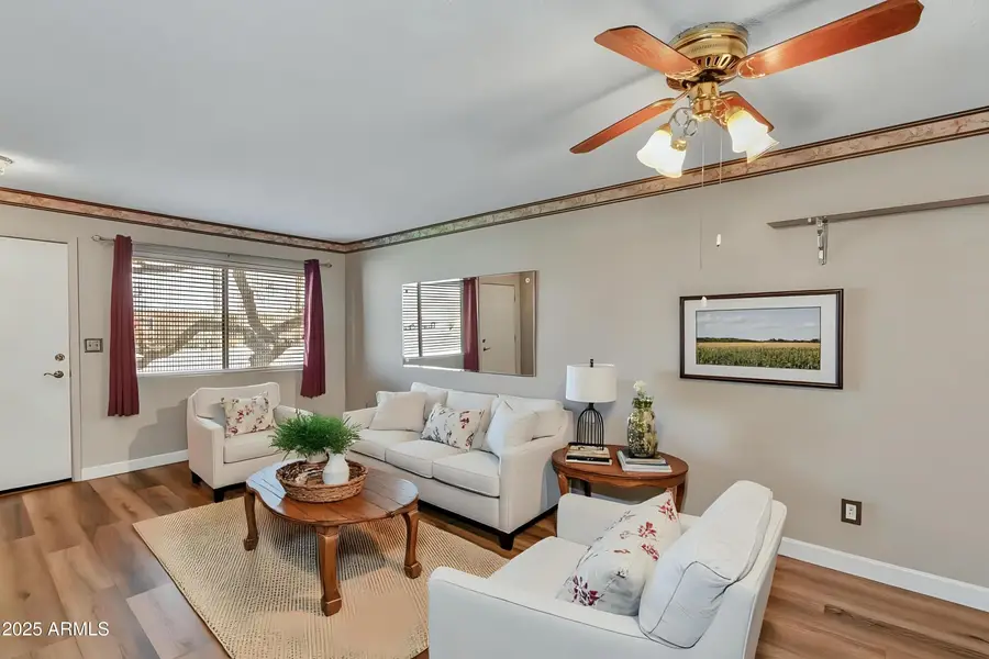 10931 W Thunderbird Boulevard, Sun City, AZ 85351 - Image #2