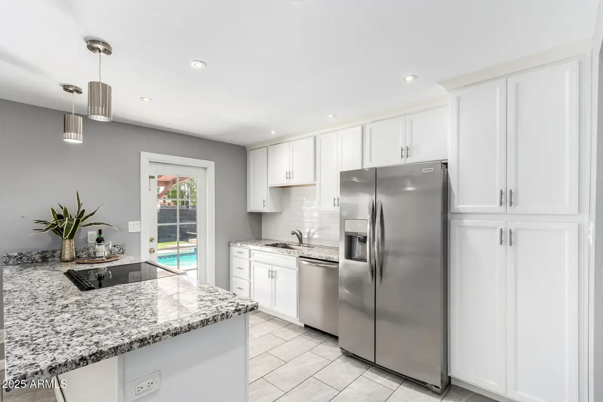 1711 S Hardy Drive, Tempe, AZ 85281 - Image #1