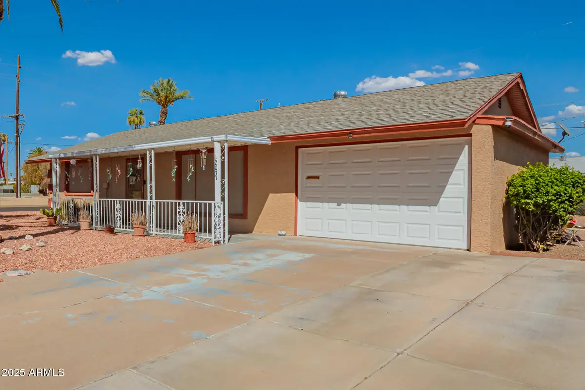 12037 N Thunderbird Road, Sun City, AZ 85351 - Image #1