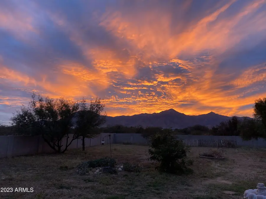 9090 S Tequila Sunrise Road, Hereford, AZ 85615 - Image #3
