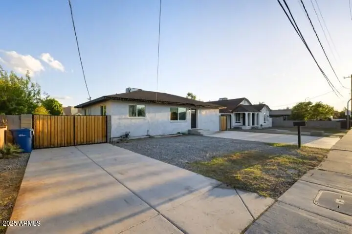 427 E Crescent Avenue, Mesa, AZ 85204 - Image #3