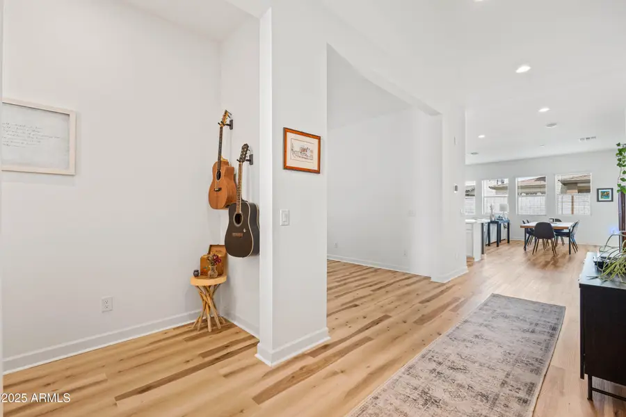 11038 E Utopia Avenue, Mesa, AZ 85212 - Image #3