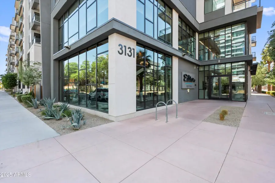 3131 N Central Avenue #6002, Phoenix, AZ 85012 - Image #2