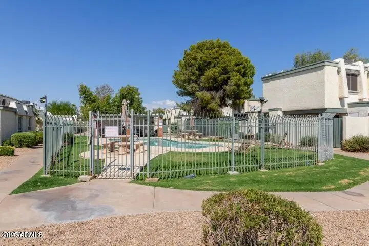 9054 N 51st Lane, Glendale, AZ 85302 - Image #1