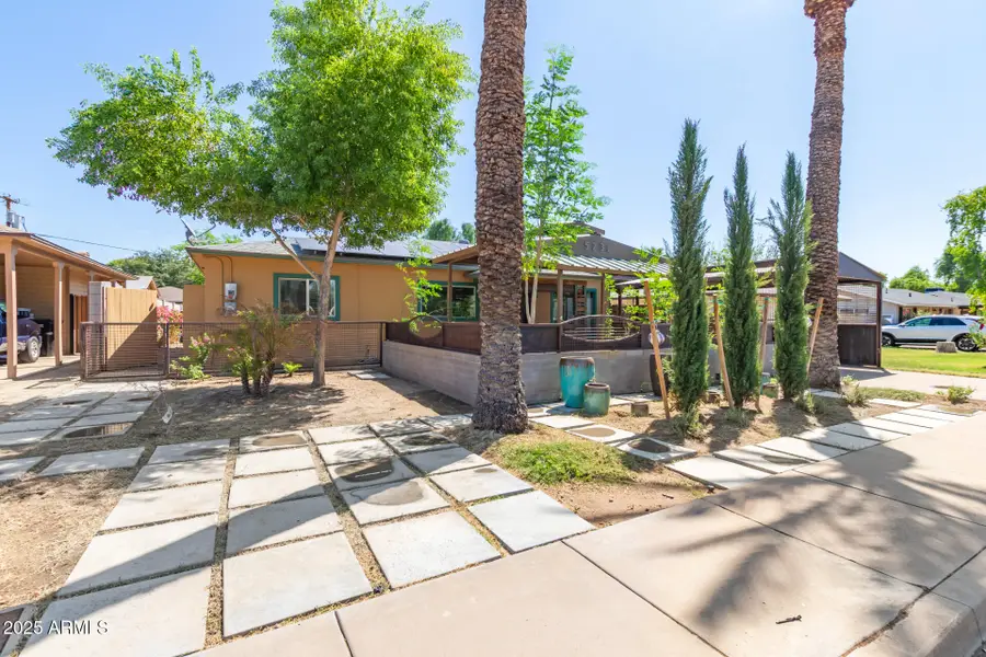 5231 N 8th Place, Phoenix, AZ 85014 - Image #3