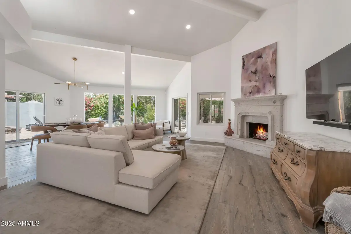 8719 E San Marino Drive, Scottsdale, AZ 85258 - Image #1