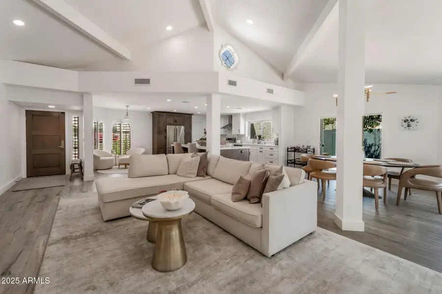 8719 E San Marino Drive, Scottsdale, AZ 85258 - Image #2