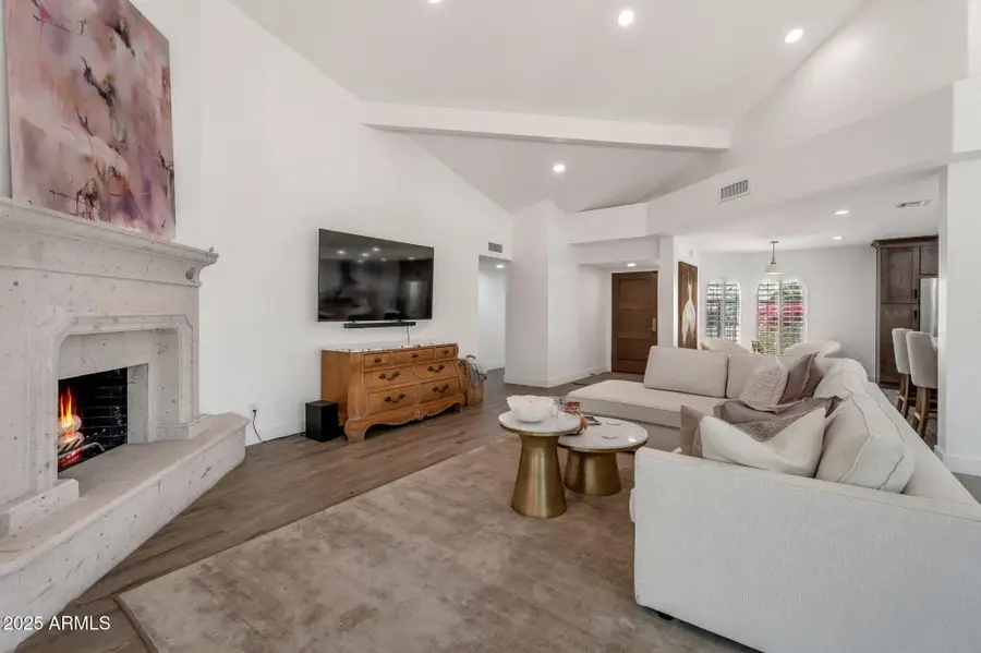 8719 E San Marino Drive, Scottsdale, AZ 85258 - Image #3