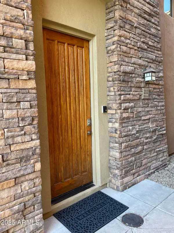 14450 N Thompson Peak Parkway #212, Scottsdale, AZ 85260