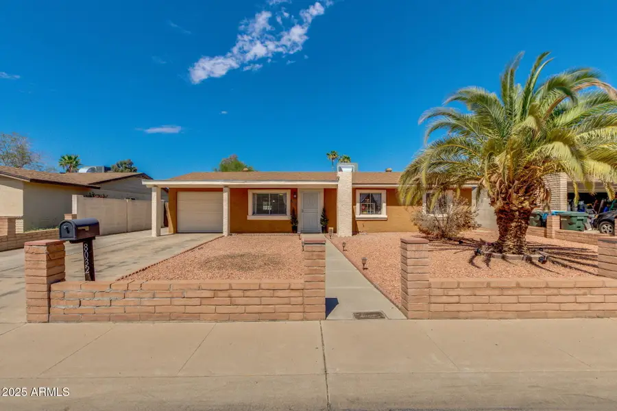 8032 W Clayton Drive, Phoenix, AZ 85033 - Image #3