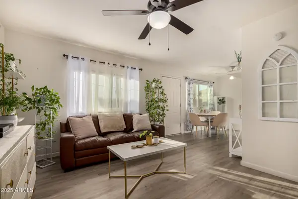 8554 E Belleview Street, Scottsdale, AZ 85257