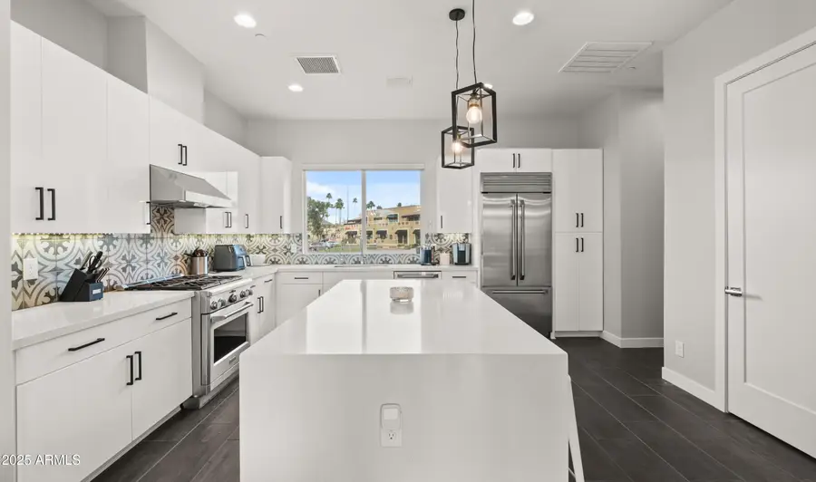 1717 E Morten Avenue #5, Phoenix, AZ 85020 - Image #2