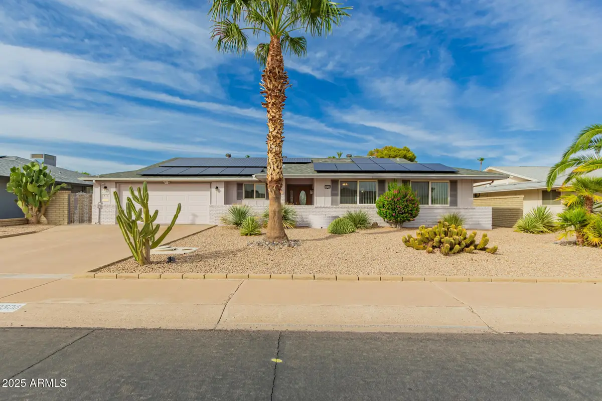 10306 W Cameo Drive, Sun City, AZ 85351 - Image #1