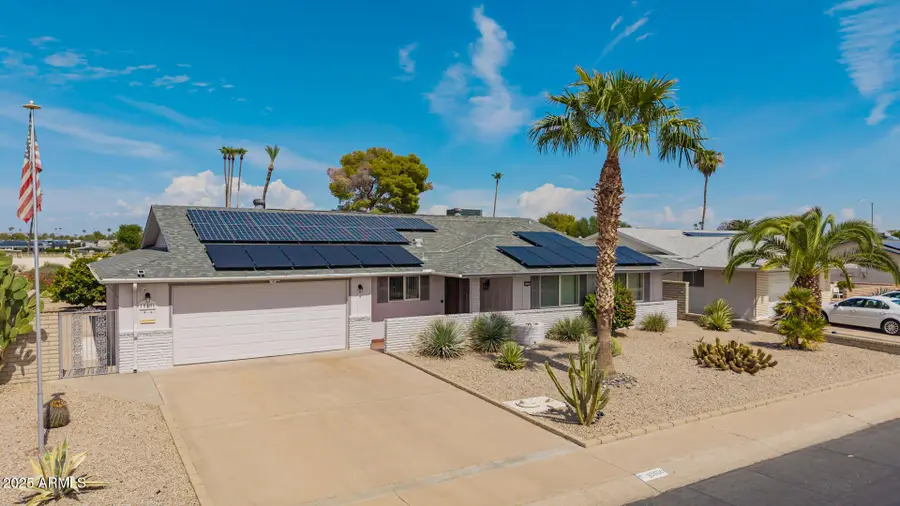 10306 W Cameo Drive, Sun City, AZ 85351 - Image #2