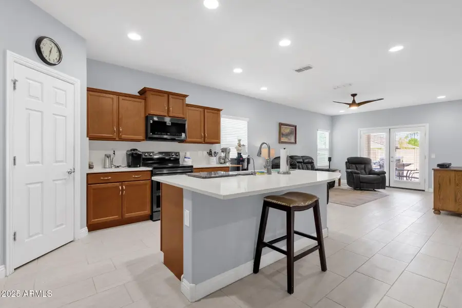 10830 E Topaz Avenue, Mesa, AZ 85212 - Image #2