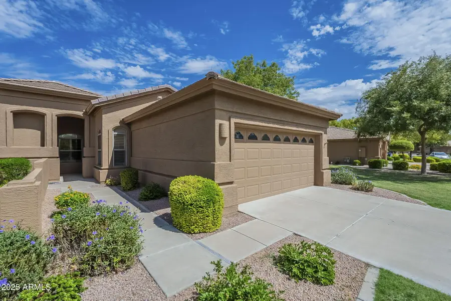 9612 E Champagne Drive, Sun Lakes, AZ 85248 - Image #2