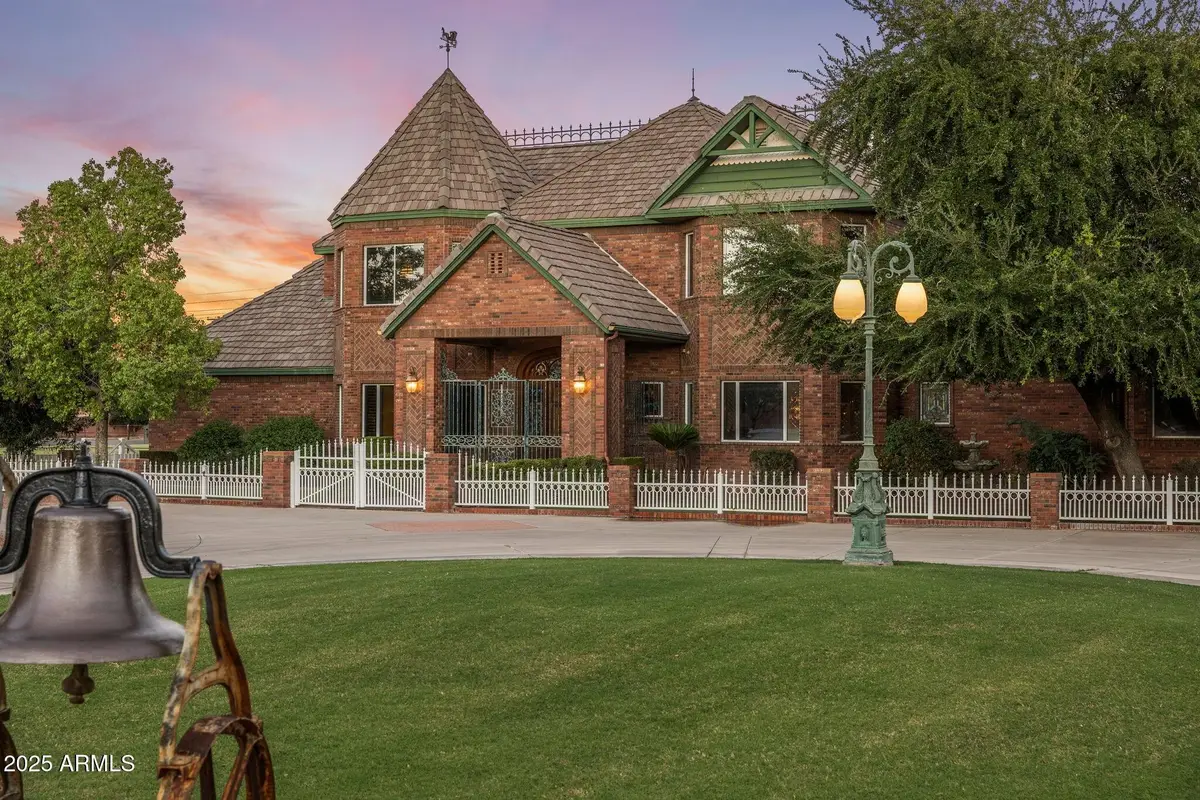 2025 S Val Vista Drive, Gilbert, AZ 85295 - Image #1