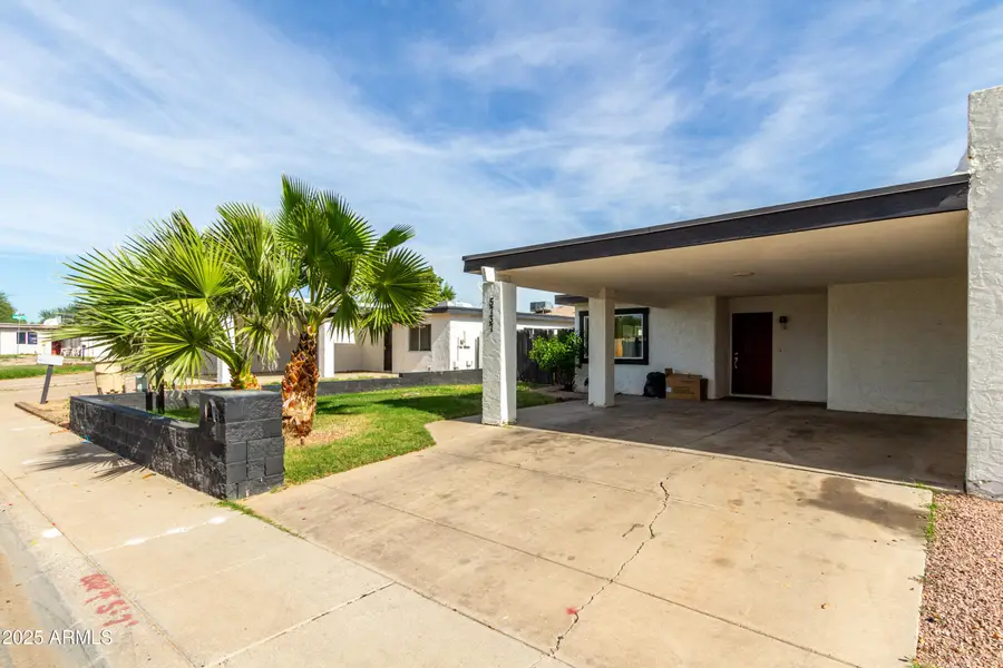 5737 N 69th Avenue, Glendale, AZ 85303 - Image #2