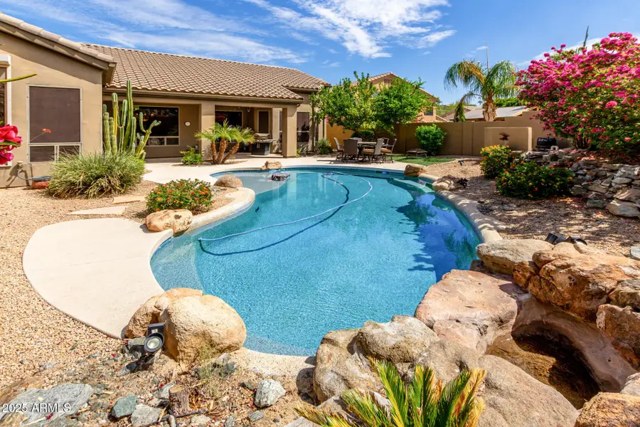 401 E Amber Ridge Way, Phoenix, AZ 85048 - Image #2