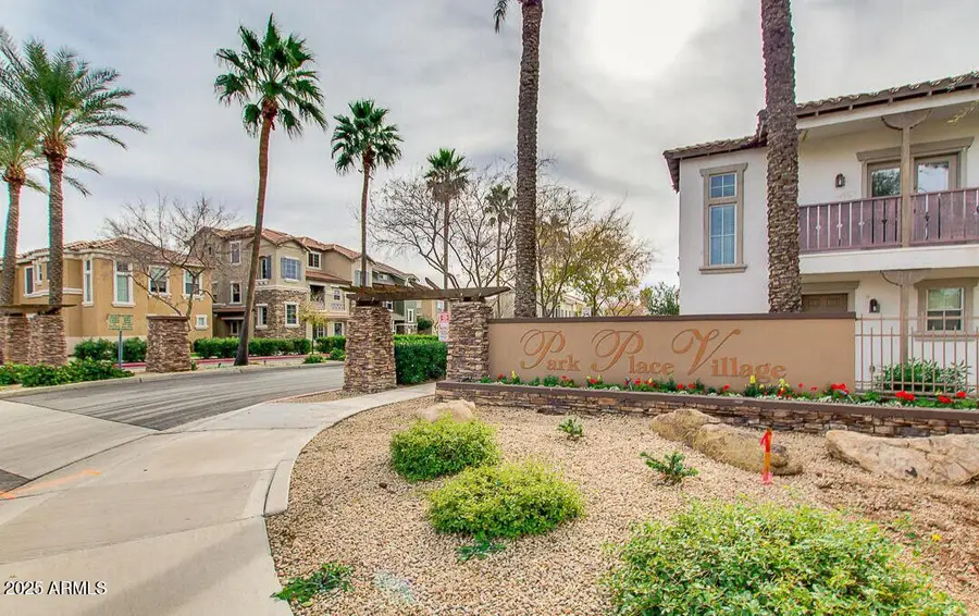 754 N Laguna Drive, Gilbert, AZ 85233 - Image #2