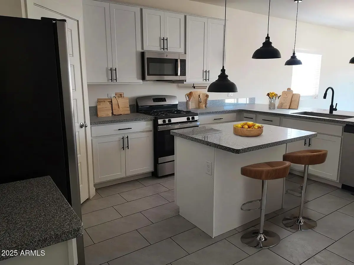 2586 N Abbey Road, Casa Grande, AZ 85122 - Image #1