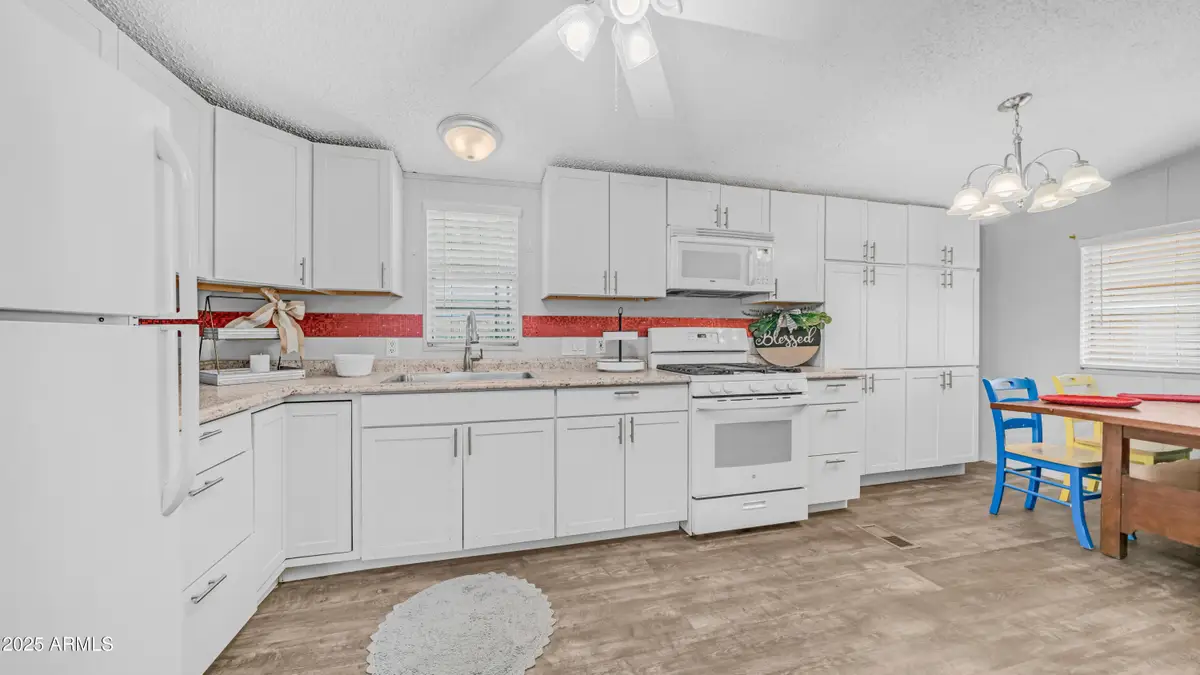 301 S Signal Butte Road #51, Apache Junction, AZ 85120 - Image #1