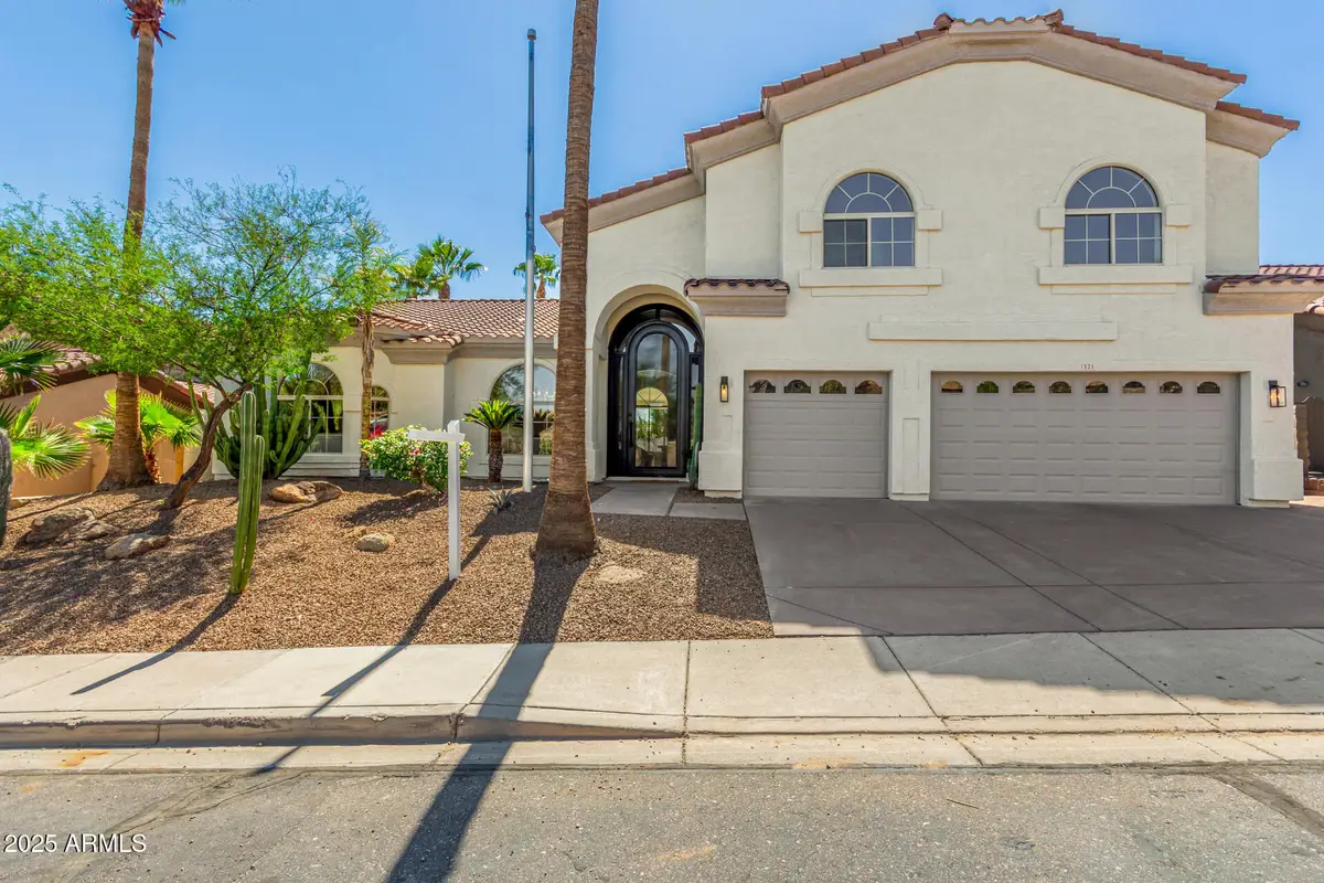1825 E Marilyn Road, Phoenix, AZ 85022 - Image #1