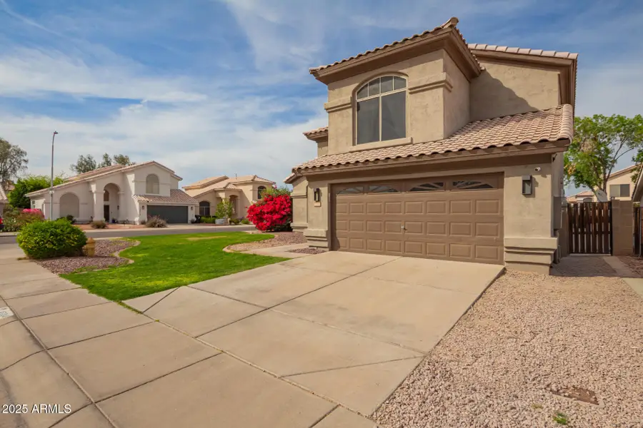 4604 E Summerhaven Drive, Phoenix, AZ 85044 - Image #2